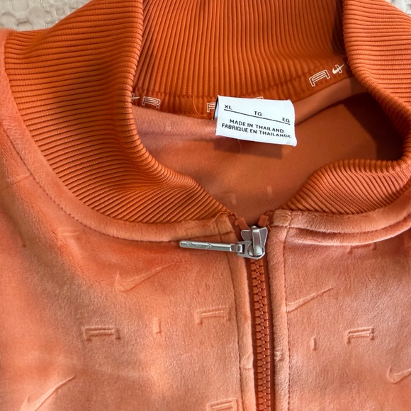 Nike Rust Orange Zip-Up Jacket - Picture 2 of 2